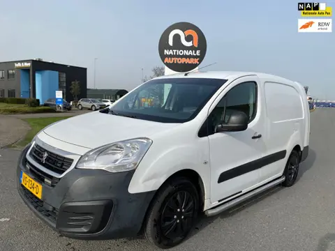 Peugeot Partner | 2015 | 122 1.6 BlueHDi 100 L2 MAXI !! | APK | AUTOMAAT