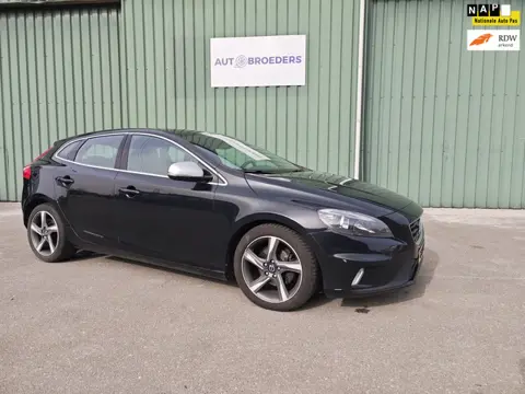 Volvo V40 1.6 D2 R-Design - DEALER ONDERHOUDEN - VELE OPTIES - NETTE AUTO!