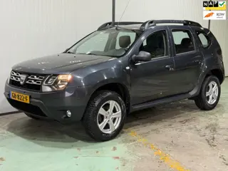 Dacia Duster 1.2 TCe 4x2 Lauréate NAVI - TREKHAAK - NETTE STAAT - LM VELGEN!