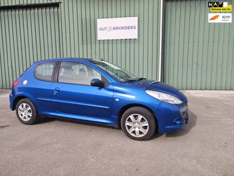 Peugeot 206 + 1.4 XS -