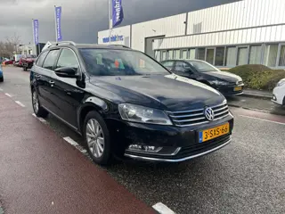 Volkswagen Passat Variant 1.6 TDI R-Line Executive Edition DSG