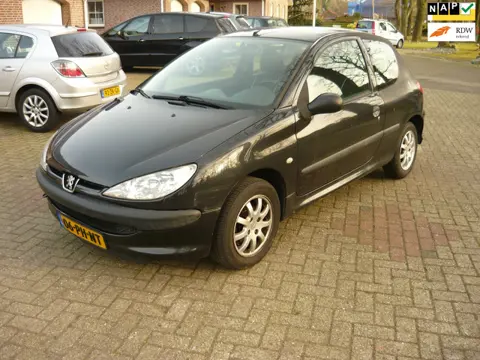 Peugeot 206 1.1 Pop' Art