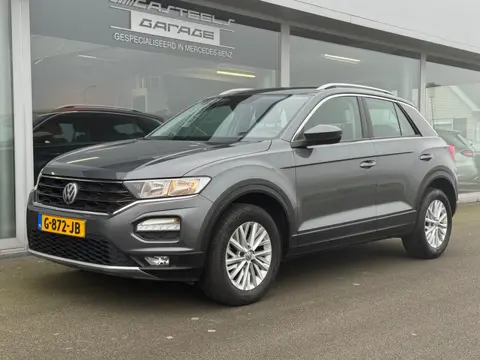 Volkswagen T-Roc 1.5 TSI Style Business automaat , afneembare trekhaak , Apple-carplay