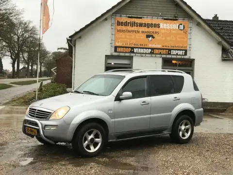 SsangYong Rexton RX290 5-cilinder 4x4 Airco Grijs kenteken