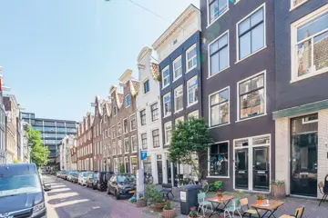 Woning aan de Kerkstraat te Amsterdam