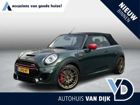 Mini Cabrio 2.0 John Cooper Works Chili | Navi/Adapt.Cruise/Clima/Camera/Stoelverwarming/18"/Harman 