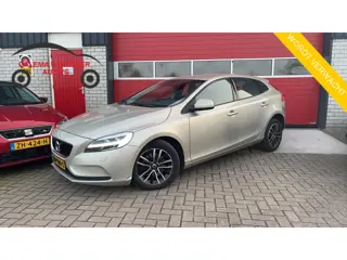 Volvo V40 2.0 T2 Nordic+ STANDKACHEL / STOELVERW / FULL LED / NAVI / CLIMA / PDC / BLUETOOTH / CRUIS