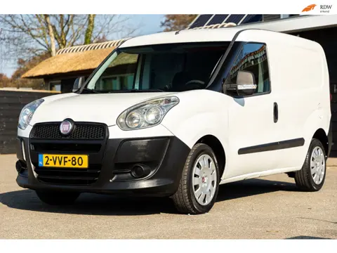 Fiat Doblò Cargo 1.4 Actual I lage wegenbelasting particulier I