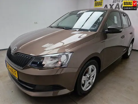 Skoda FABIA 1.0 Active KM GARANTIE ! BOVAG GARANTIE ! NIEUWE APK !