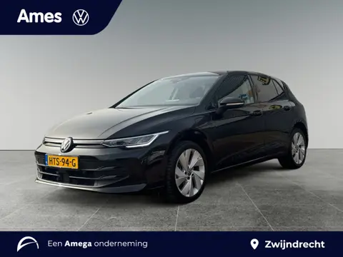 Volkswagen Golf 1.5 204pk eHybrid Life Edition Zijruiten achter en achterruit getint | Navigatie 'Di