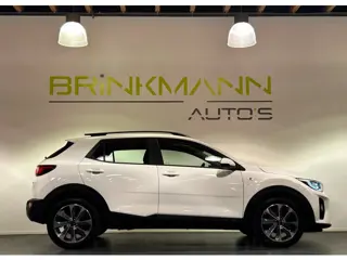 Kia Stonic 1.0 T-GDi DynamicLine - Nav. Camera - 17"- PDC.