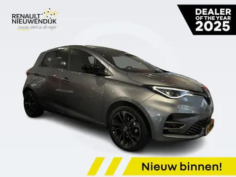 Renault ZOE R135 Iconic 52 kWh (Koop Accu) | BLIND SPOT | CAMERA | PARKEERSENSOREN | CLIMATE CONTROL