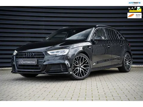 Audi A3 Sportback 35 TFSI Sport 3x S-Line / VIRTUAL / BLACK OPTIC / CARPLAY / STOELVERWARMING