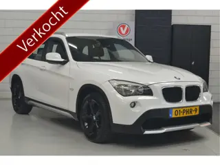 BMW X1 sDrive18i Executive // CLIMA // NAVI // CRUISE // TREKHAAK // PDC //