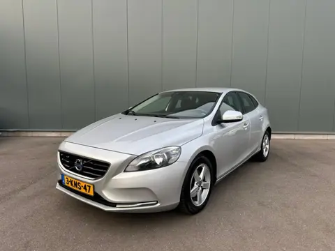 Volvo V40 1.6 T3 Kinetic PRIJS IS EX BPM | PRICE IS EX BPM !
