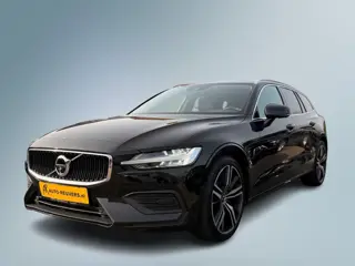 Volvo V60 2.0 T5 Momentum Pro / Pano / HUD / Trekhaak / Leder / Pilot assist