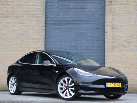 Tesla Model 3 Long Range AWD 75 kWh | Autopilot | Org. NL | Dual Motor |