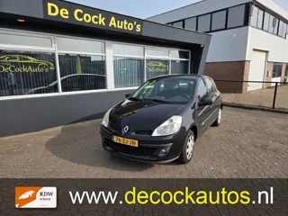 Renault Clio 1.2-16V Special Line