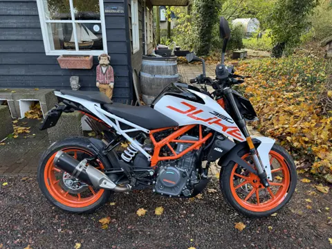 KTM 390 Duke ABS (bj 2020)