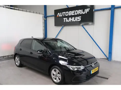Volkswagen Golf 1.0 eTSI Life Automaat - N.A.P. Airco, Cruise, PDC, Navi.