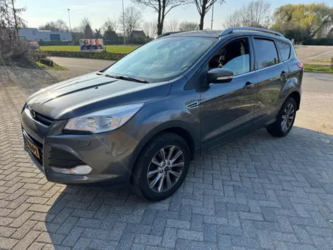 Ford Kuga 1.5 Titanium Plus Navi Sony StoelV
