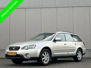 Subaru Outback - nap! - leder - trekhaak - 2.5i (bj 2004)