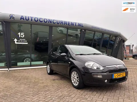 Fiat Punto Evo 1.4 Business, Nieuwe APK, Airco, Inruil mogelijk.