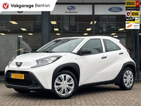 Toyota Aygo X 1.0 VVT-i | All Season banden | Airco | Cruise Control | Lane Assist | Apple CarPlay |