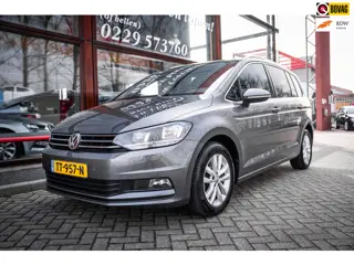 Volkswagen Touran 1.4 TSI Highline | 7 persoons | Trekhaak | Parkeerhulp | Adaptieve cruise | App co