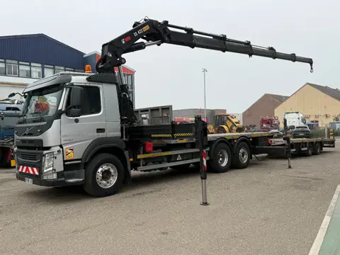 Volvo FM 460 FM 460 6X2 HIAB 422-6 2AS AANHANGER (bj 2018)