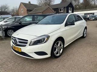 Mercedes-Benz A-klasse 180 Ambition - Parkeersensoren - Stuurwielbediening - Cruise Control - Climat