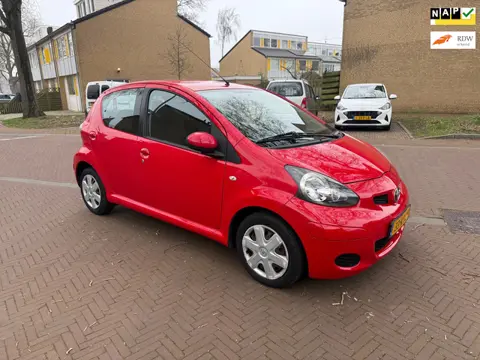 Toyota Aygo Airco / 129.000 NAP / 5 deurs / Leuke auto