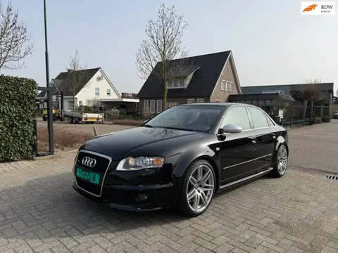 Audi A4 Limousine 4.2 V8 RS 4 quattro | Sedan Prijs incl. BTW |