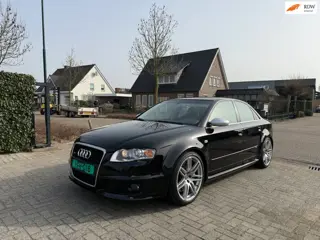 Audi A4 Limousine 4.2 V8 RS 4 quattro | Sedan Prijs incl. BTW |
