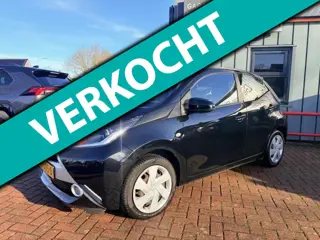 Toyota Aygo 1.0 VVT-i x-nav