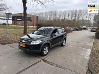 Chevrolet Captiva 2.4i Shadow