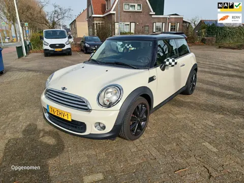 Mini Mini 1.6 One Business Line 1e eig. dealer onderh.