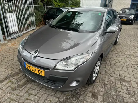 Renault Mégane 1.6 Expression, navi, trekhaak, APK 02/27