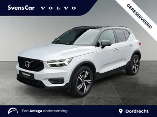 Volvo XC40 1.5 T2 R-Design | Parkeercamera | Trekhaak | Getint glas |