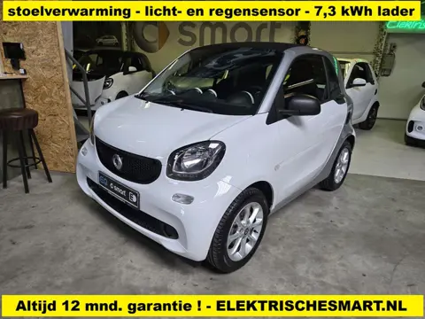 Smart Fortwo EQ - 7,3 kWh lader 32 amp - stoelverwarming - licht- en regensensor - zeer nette staat