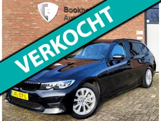 BMW 3-serie Touring 330e 292PK Camera. Trekhaak, M-stuur, Carplay, DAB