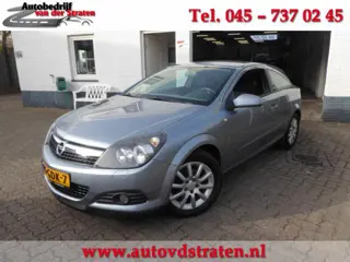 OPEL ASTRA 1.8 TEMPTATION GTC/Sportieve AUTOMAAT!!!