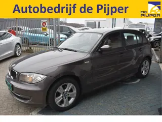 BMW 1-serie 116i High Executive, NATIONALE AUTOPAS,ORGINEEL NEDERLANDSE AUTO ,DOOR AUTOBEDRIJF DE PI