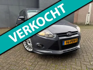 Ford Focus 1.6 Titanium|Sport|Nap|Lane assist|carplay