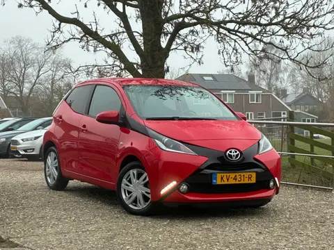 Toyota Aygo 1.0 VVT-i x-sport | 5-Deurs + Airco nu € 5.975,-!!!