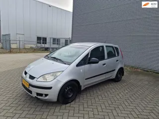 Mitsubishi Colt 1.3 Invite AIRCO TREKHAAK 5 DEUR BOEKJES