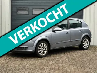 Opel Astra 1.8 Elegance AUTOMAAT AIRCO/NAP/CRUISE/NW APK!