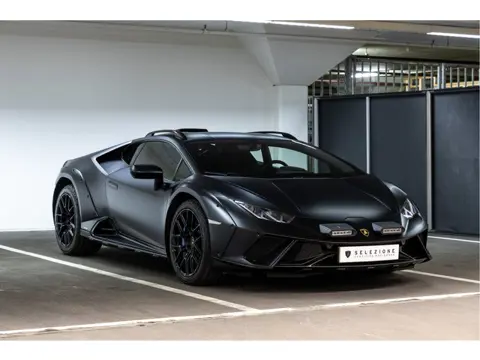Lamborghini Huracan Sterrato MY2023 (bj 2023, automaat)