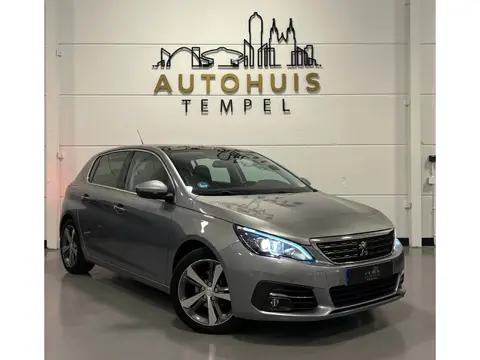 Peugeot 308 1.2 PureTech Blue Automaat Panoramadak Parkeersensoren Cruise Climate Led 17Inch Isofix 