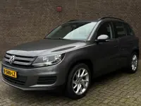 Volkswagen Tiguan 1.4 TSI Comfort&Design Carplay Trekhaak Parkeersens. Stoelverw.